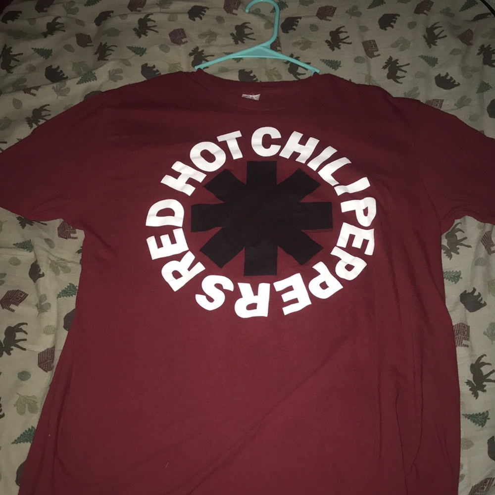 Red hot chili pepper band shirt/ red/ new
